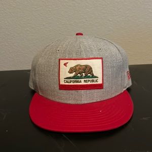 California Flag New Era (like new)